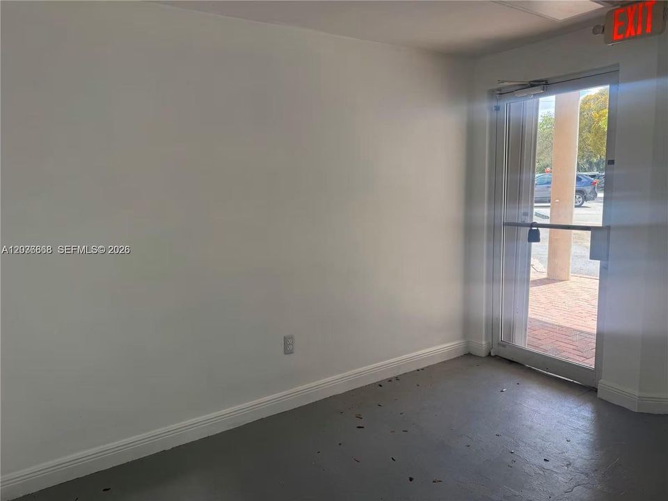 For Rent: $6,950 (0 beds, 0 baths, 0 Square Feet)