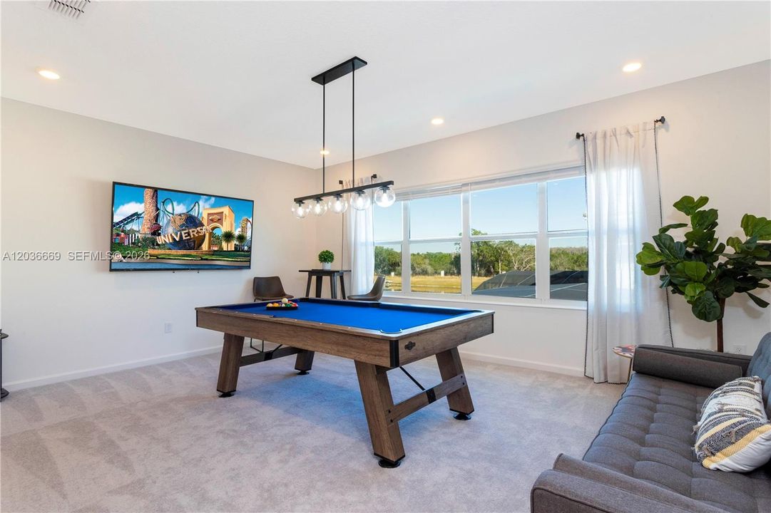 For Sale: $820,000 (6 beds, 6 baths, 0 Square Feet)