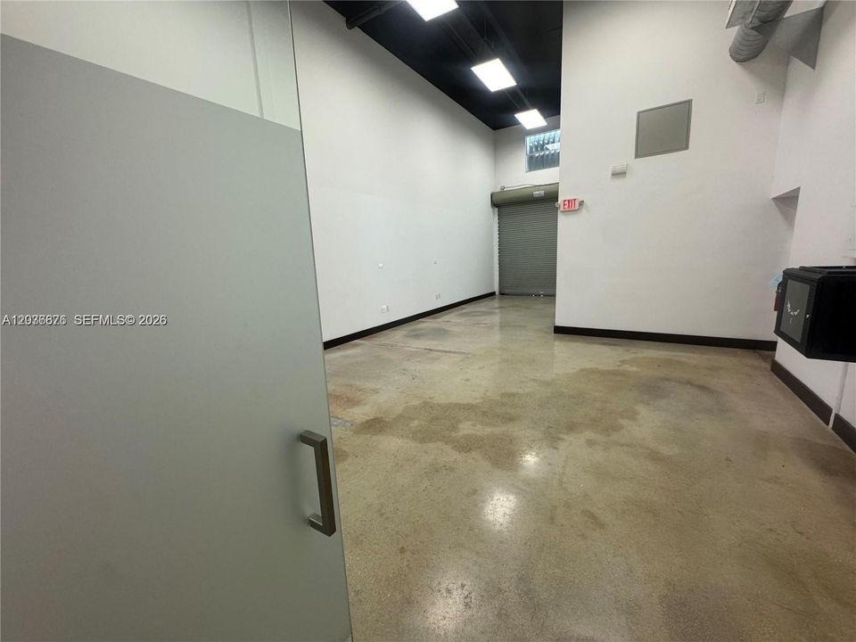 For Rent: $5,650 (0 beds, 0 baths, 0 Square Feet)