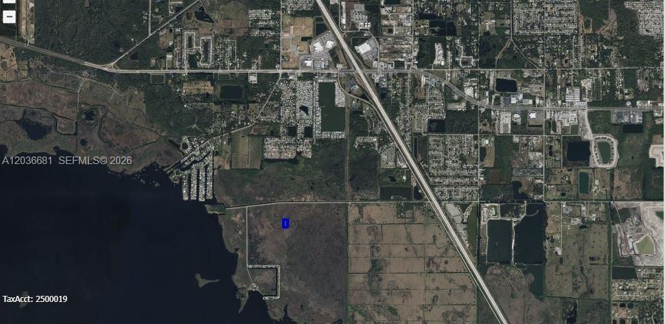 En Venta: $15,000 (1.25 acres)