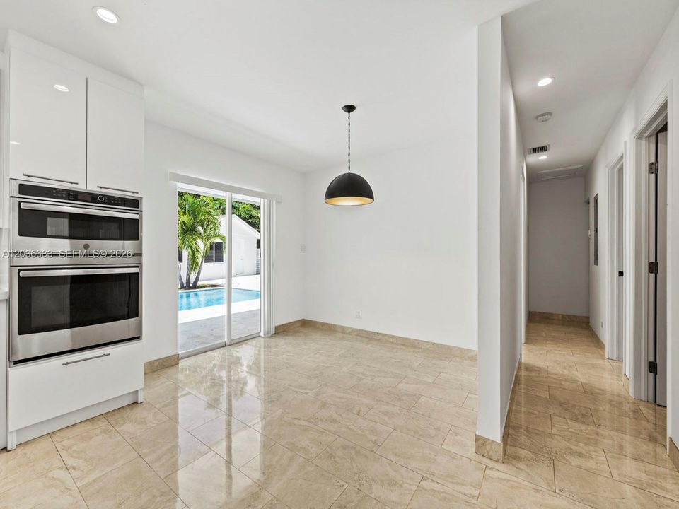 Kitchen/Dining