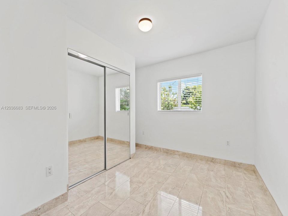 For Rent: $4,850 (4 beds, 2 baths, 2002 Square Feet)