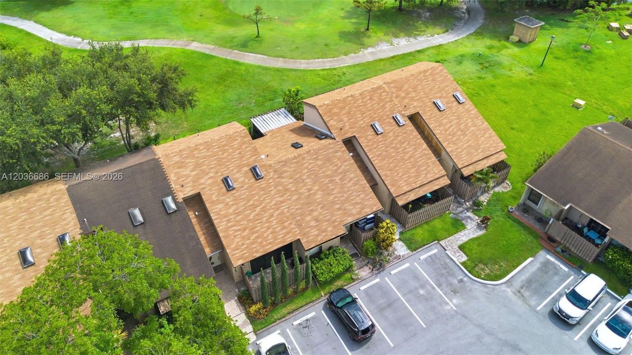 En Venta: $459,000 (2 camas, 2 baños, 1230 Pies cuadrados)