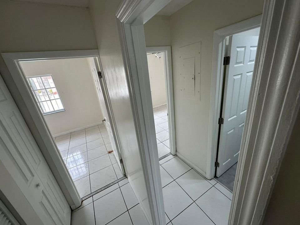 PHOTO-Hallway