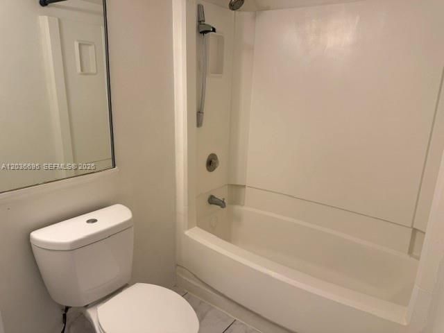For Sale: $189,999 (1 beds, 1 baths, 614 Square Feet)
