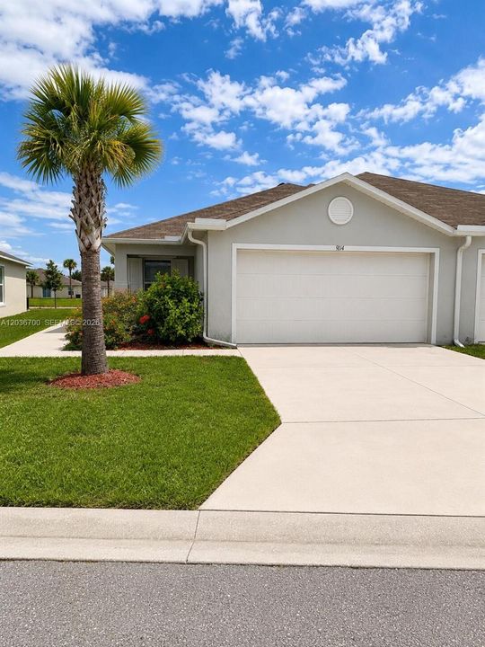 For Sale: $245,000 (3 beds, 2 baths, 1468 Square Feet)