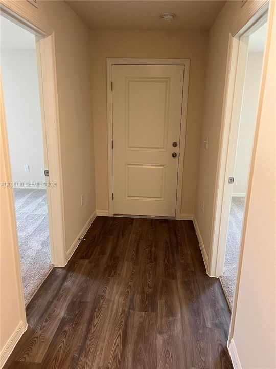 For Sale: $245,000 (3 beds, 2 baths, 1468 Square Feet)