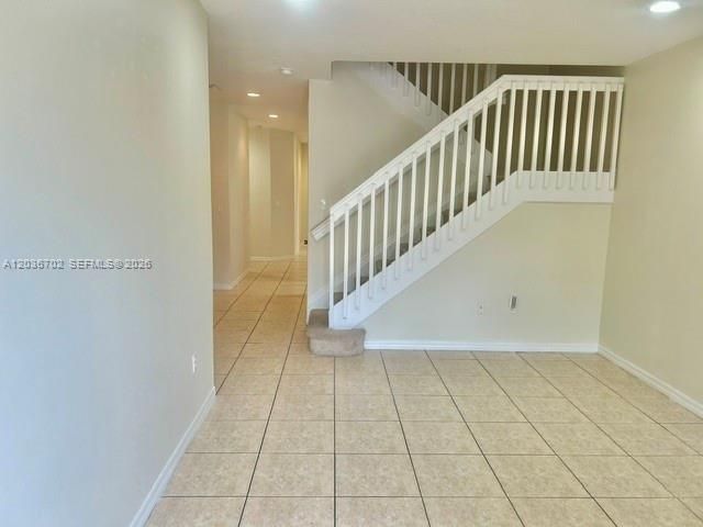 For Sale: $379,000 (4 beds, 2 baths, 1991 Square Feet)