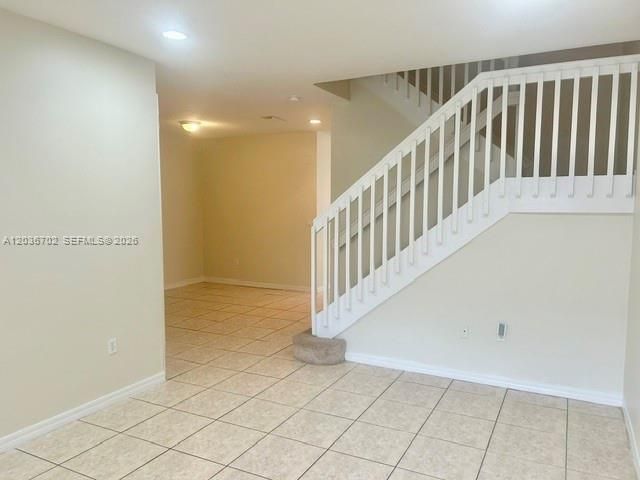 For Sale: $379,000 (4 beds, 2 baths, 1991 Square Feet)