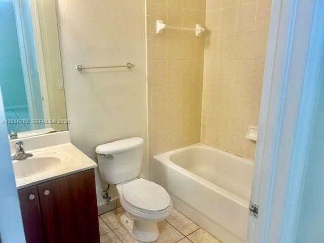 For Sale: $379,000 (4 beds, 2 baths, 1991 Square Feet)