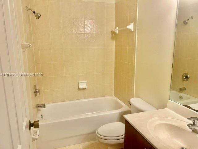 For Sale: $379,000 (4 beds, 2 baths, 1991 Square Feet)