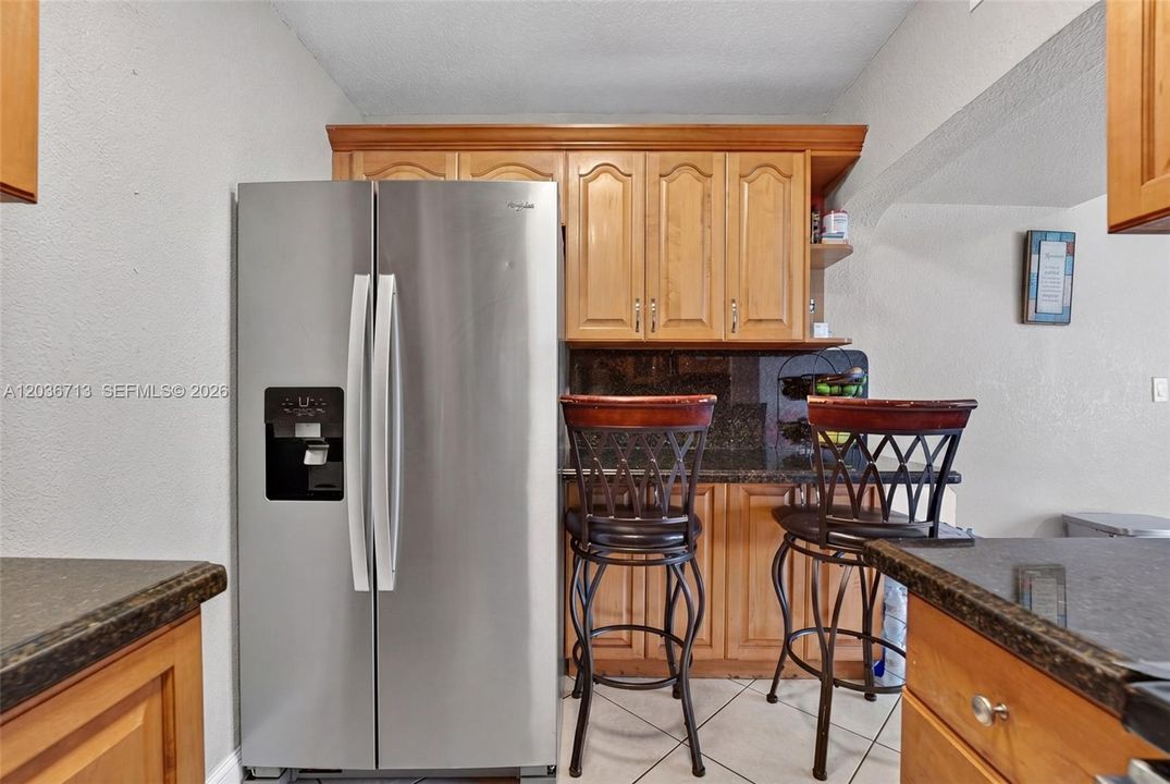 En Venta: $459,000 (3 camas, 2 baños, 1253 Pies cuadrados)
