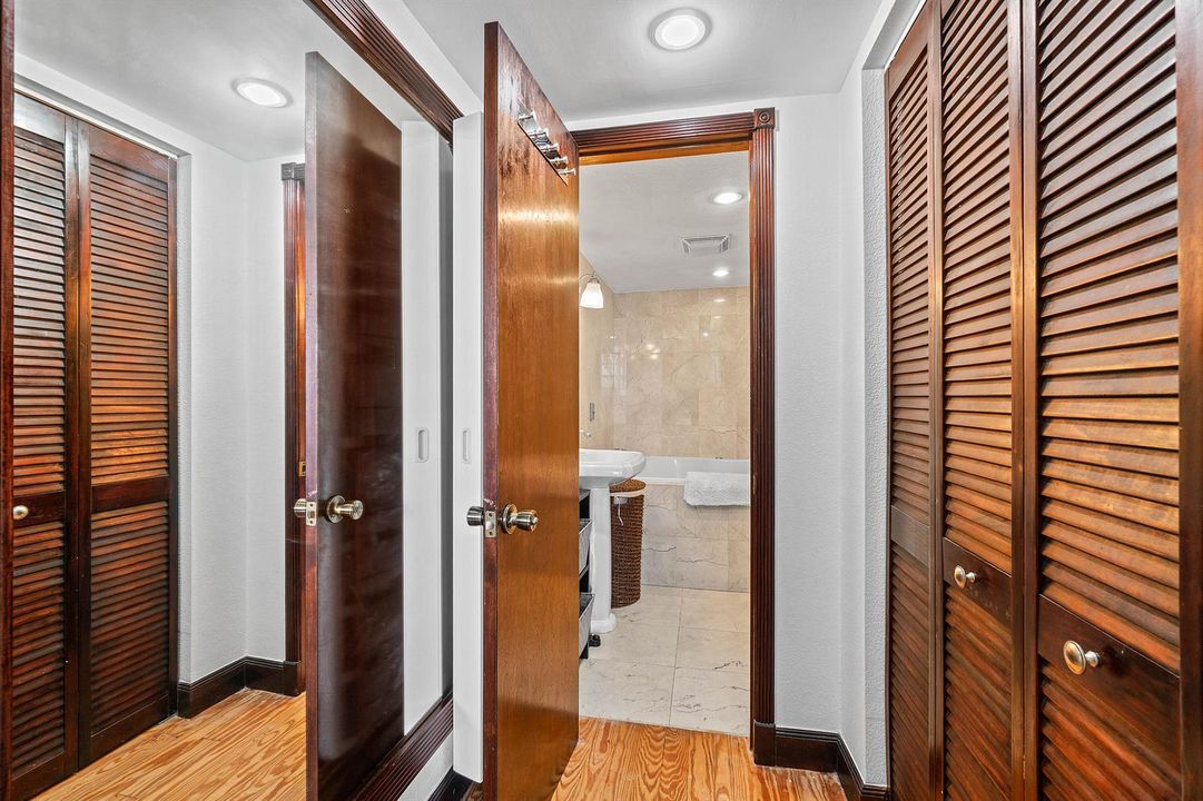 023-2400DeerCreekCountryClubBoulevard-60
