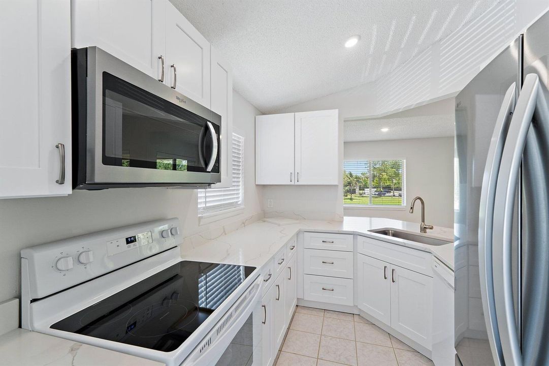 010-6531ChasewoodDrive-UnitH-Jupiter-FL-