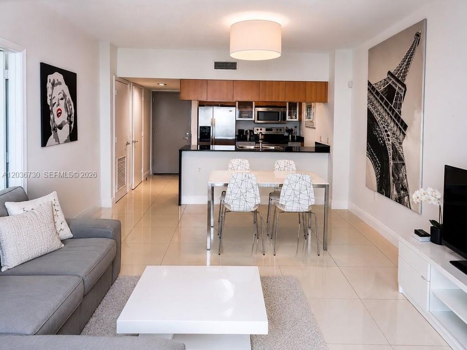В аренду: $2,990 (1 спален, 1 ванн, 791 Квадратных фут)