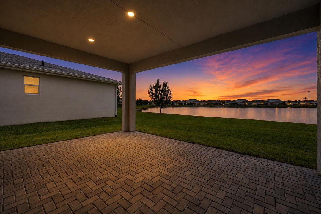 12758 SW Phoenix Drive,