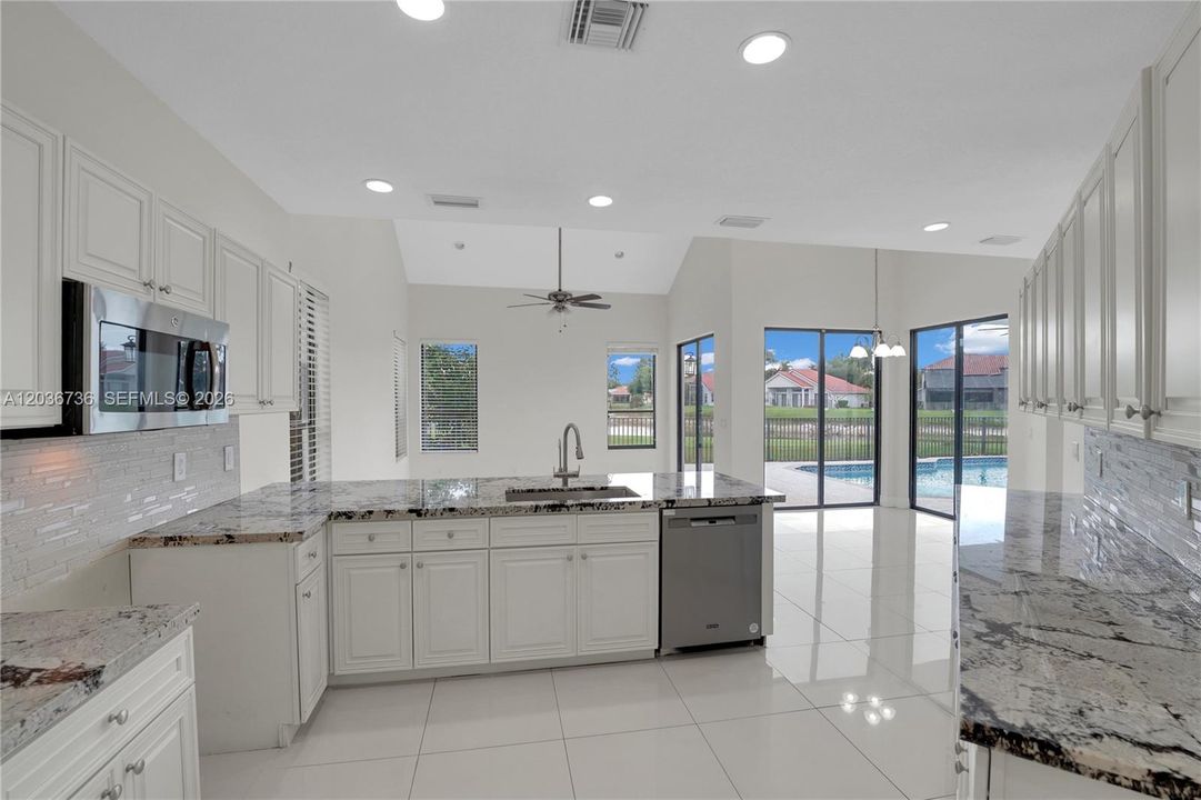 For Sale: $1,239,000 (5 beds, 3 baths, 2964 Square Feet)
