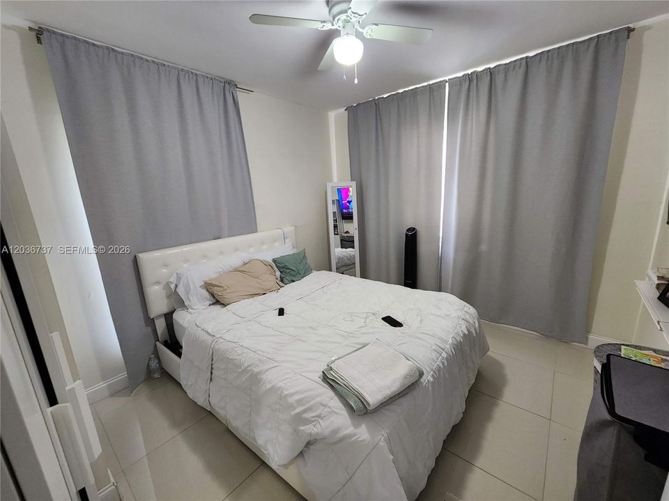В аренду: $2,750 (3 спален, 2 ванн, 874 Квадратных фут)
