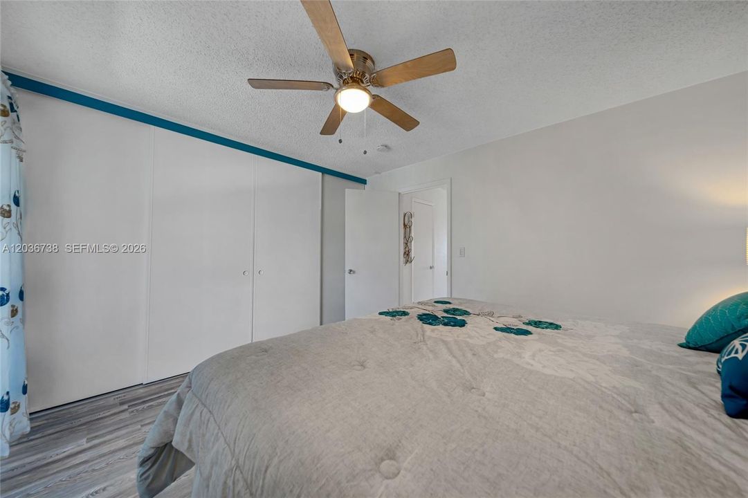 For Sale: $92,900 (1 beds, 1 baths, 620 Square Feet)