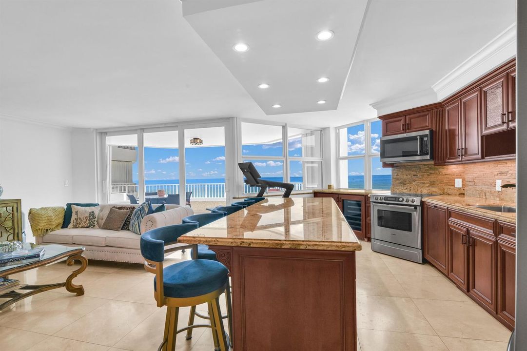1340 S Ocean Blvd 606, Pompano Beach - 2