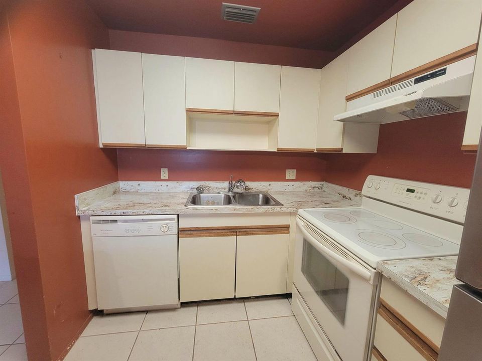 Working Kitchen