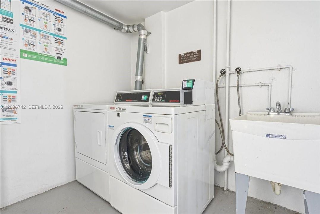 For Sale: $480,000 (1 beds, 1 baths, 1080 Square Feet)