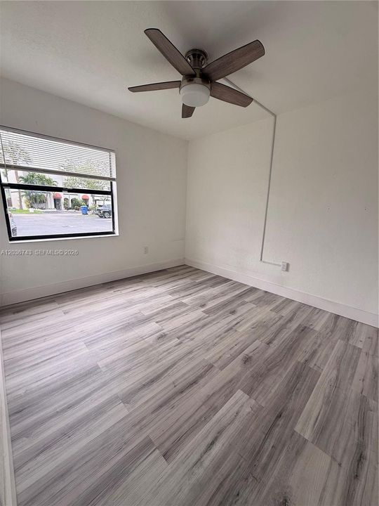 For Rent: $3,000 (3 beds, 2 baths, 1215 Square Feet)