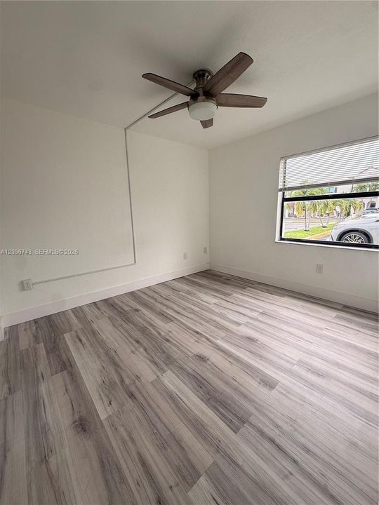 For Rent: $3,000 (3 beds, 2 baths, 1215 Square Feet)