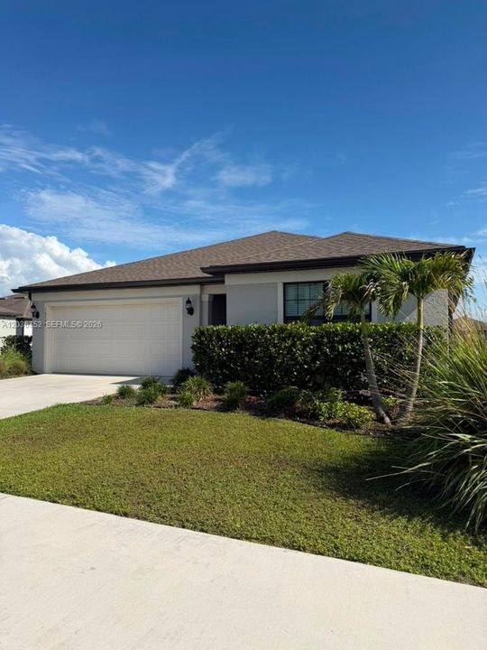 For Rent: $2,000 (3 beds, 2 baths, 0 Square Feet)