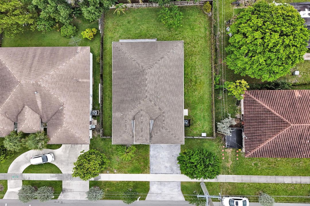 13 15 Drone