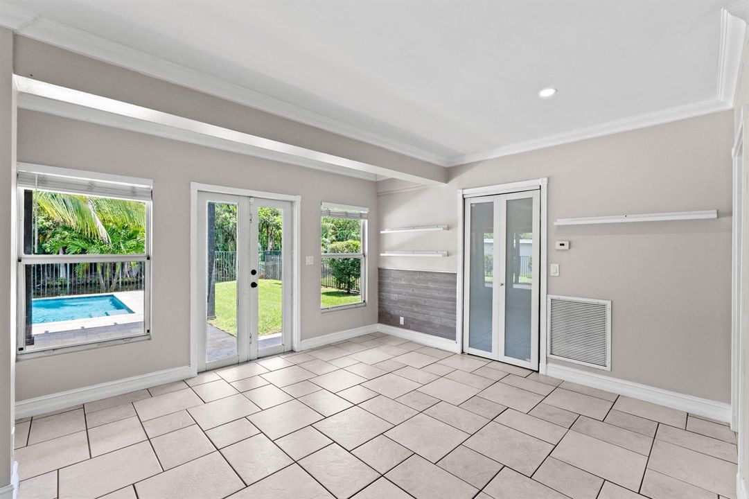 18-web-or-mls-A7407076