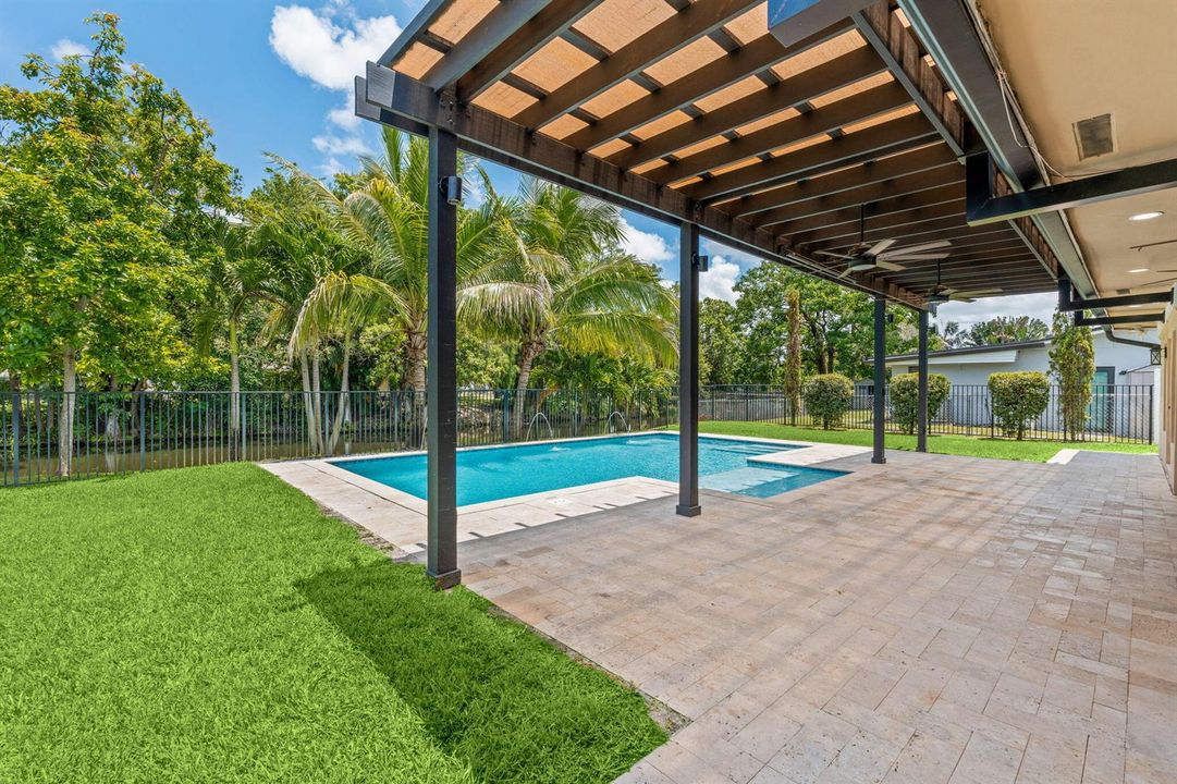 39-web-or-mls-A7407038