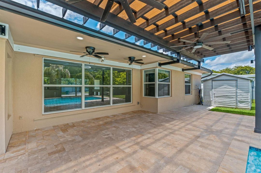 42-web-or-mls-A7407047
