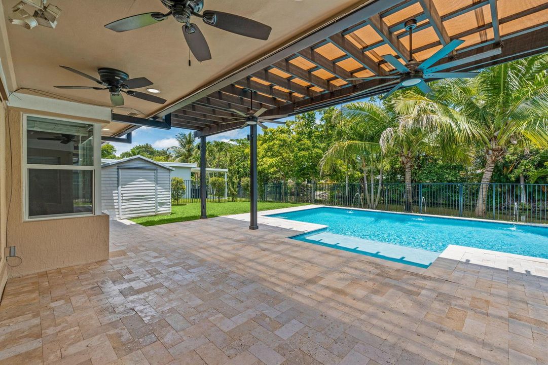33-web-or-mls-A7407028