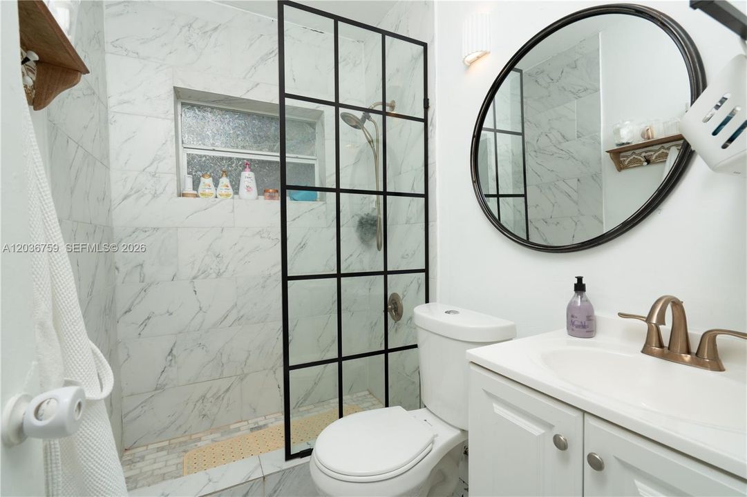 For Sale: $530,000 (2 beds, 2 baths, 1132 Square Feet)
