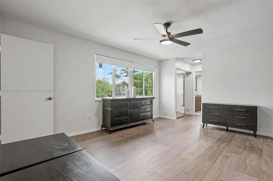 For Rent: $3,300 (3 beds, 2 baths, 1666 Square Feet)