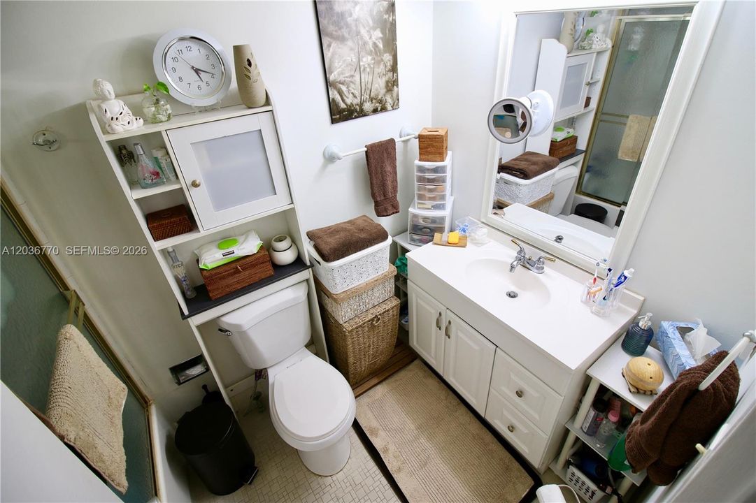 В аренду: $2,199 (0 спален, 1 ванн, 678 Квадратных фут)