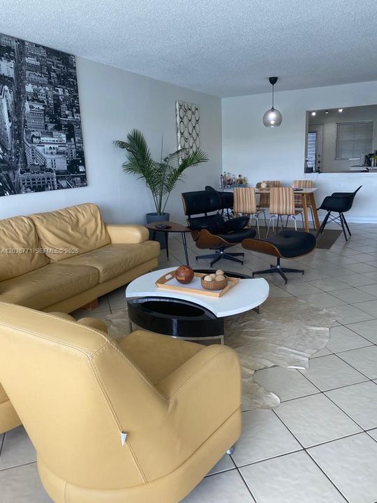 En Renta: $2,000 (2 camas, 1 baños, 1081 Pies cuadrados)