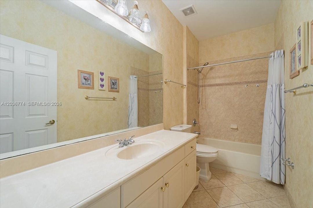 For Sale: $825,000 (4 beds, 3 baths, 2525 Square Feet)