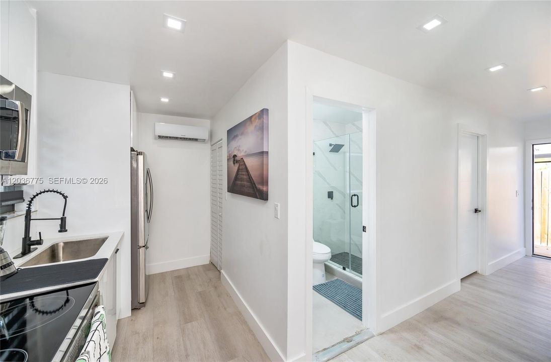 В аренду: $2,500 (2 спален, 2 ванн, 695 Квадратных фут)