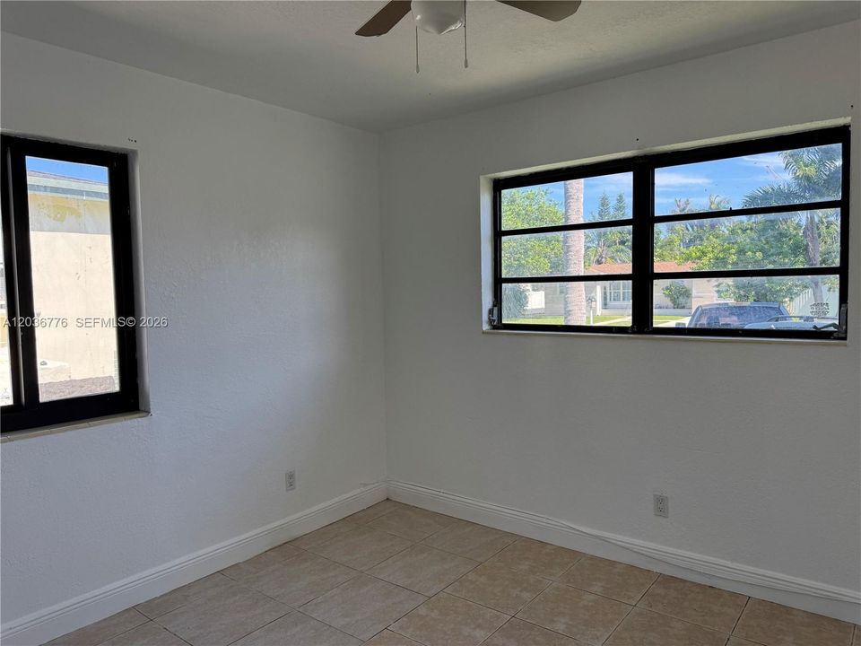 For Rent: $1,850 (2 beds, 1 baths, 2168 Square Feet)