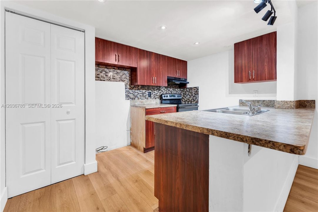 For Sale: $220,000 (3 beds, 2 baths, 0 Square Feet)