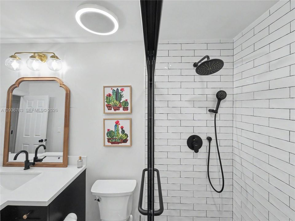 En Venta: $749,000 (4 camas, 2 baños, 2552 Pies cuadrados)