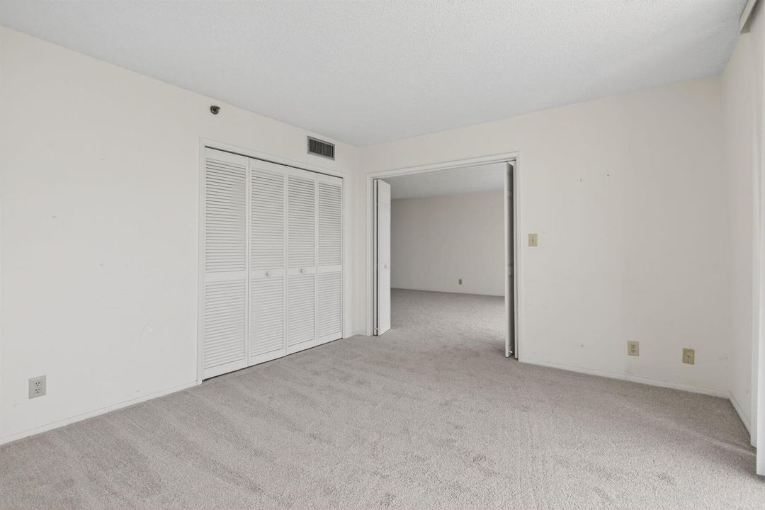 3rd Bed or Office/Den