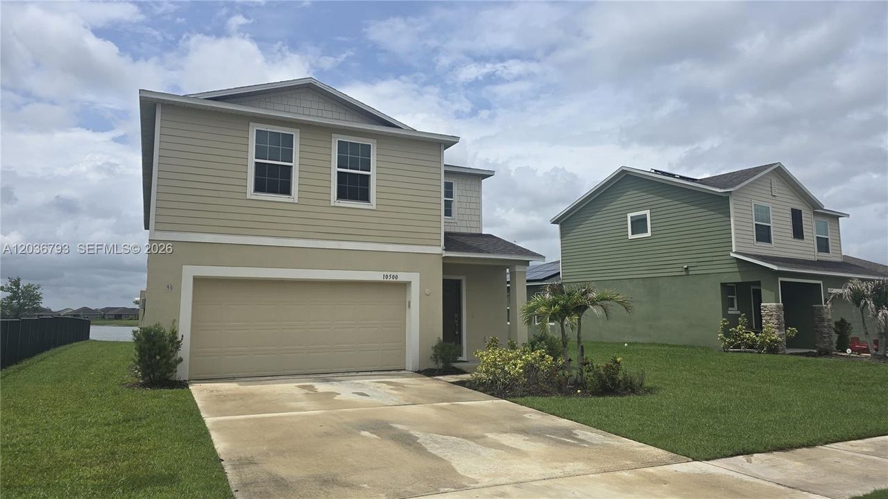 For Rent: $3,650 (5 beds, 3 baths, 2896 Square Feet)