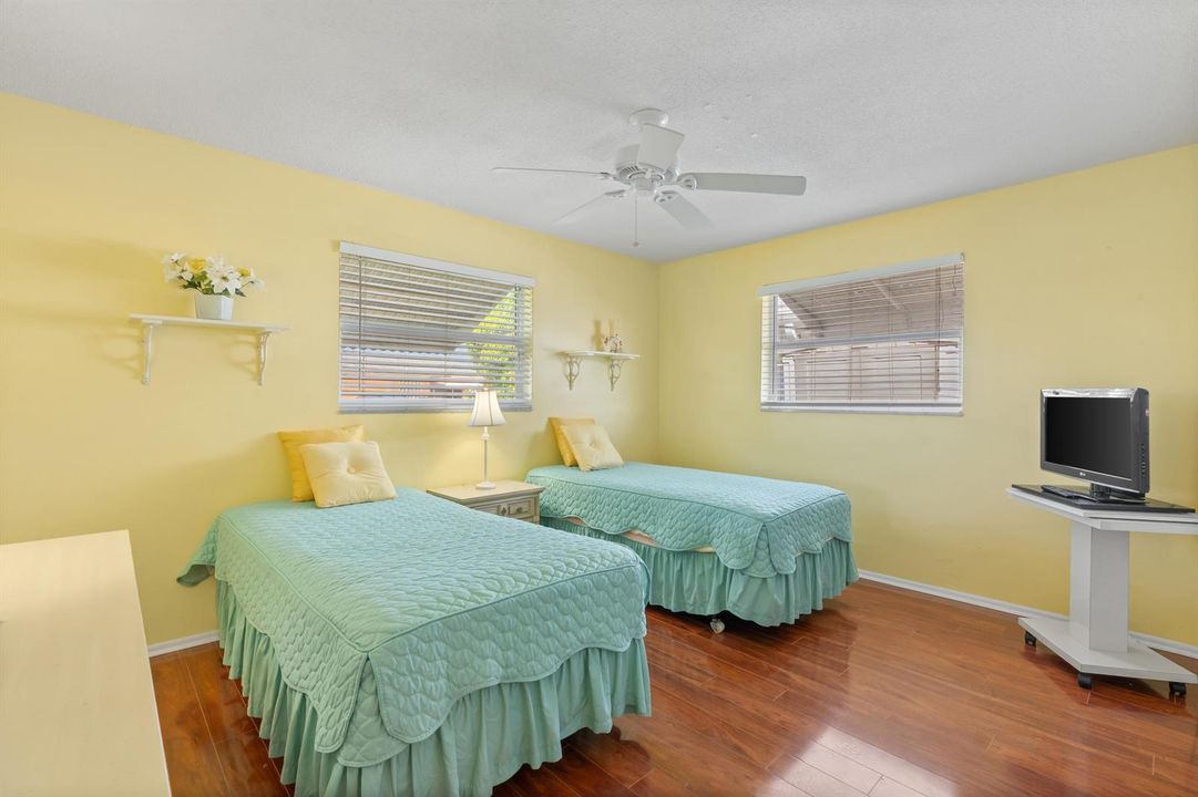 28-print-4915 NW 51st Ave, Tamarac, FL-8
