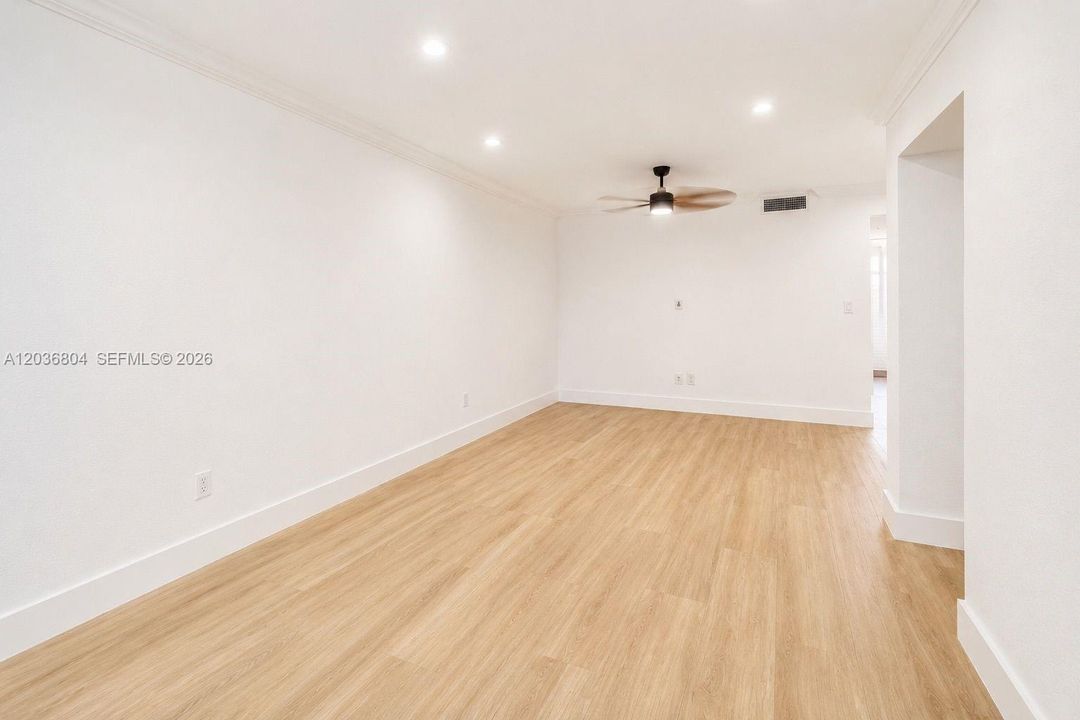 В аренду: $2,500 (1 спален, 1 ванн, 612 Квадратных фут)