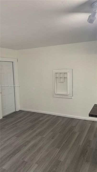 En Renta: $1,299 (0 camas, 1 baños, 0 Pies cuadrados)