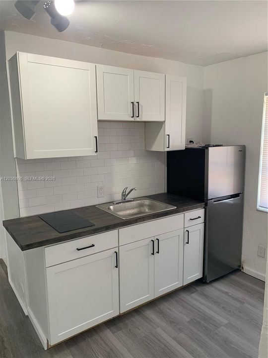 En Renta: $1,299 (0 camas, 1 baños, 0 Pies cuadrados)