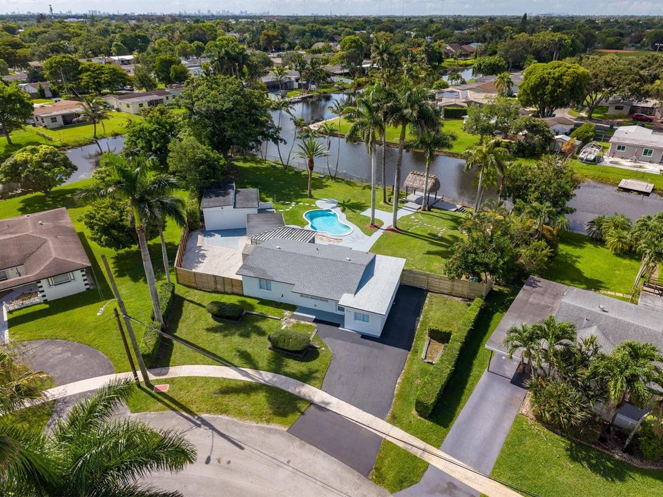 mrep_8946_SW_52_St_Cooper_City_Fl_-6